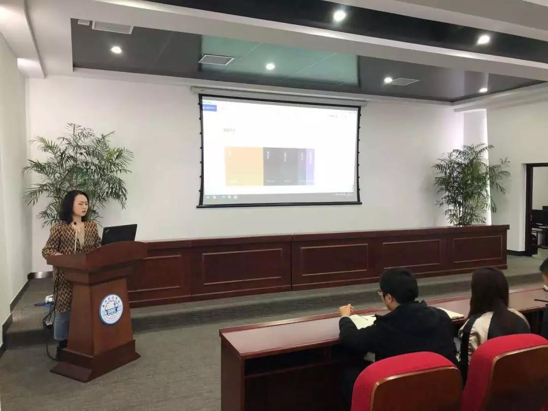 潇洒挥手,相约辉煌 | 郑州科技学院泛IT学院2019年第四届新卓班毕业典礼圆满落幕 配图03